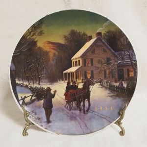 Vtg. Collectable AVON plate